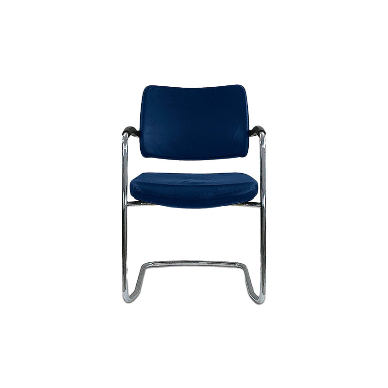 Boss Design: sedia da riunione Pro a sbalzo in tessuto blu - Ristrutturata