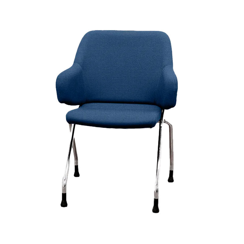 Boss Design : Chaise de réunion Skoot en tissu bleu - Reconditionnée