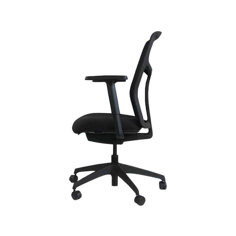 Boss Design : Tauro en cuir noir - Chaise de travail - Remis à neuf