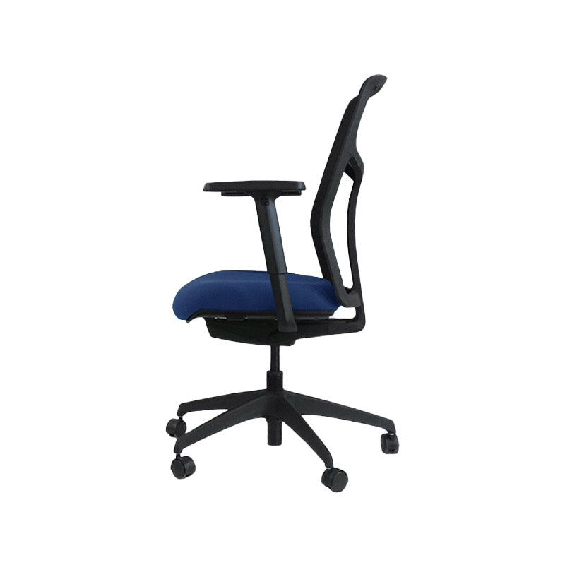 Boss Design: Tauro in Blue Fabric - Task Chair - Refurbished