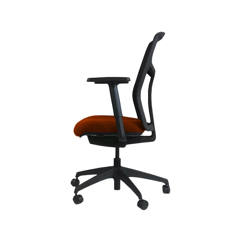 Boss Design : Tauro en cuir beige - Chaise de travail - Remis à neuf