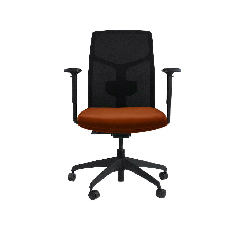 Boss Design : Tauro en cuir beige - Chaise de travail - Remis à neuf