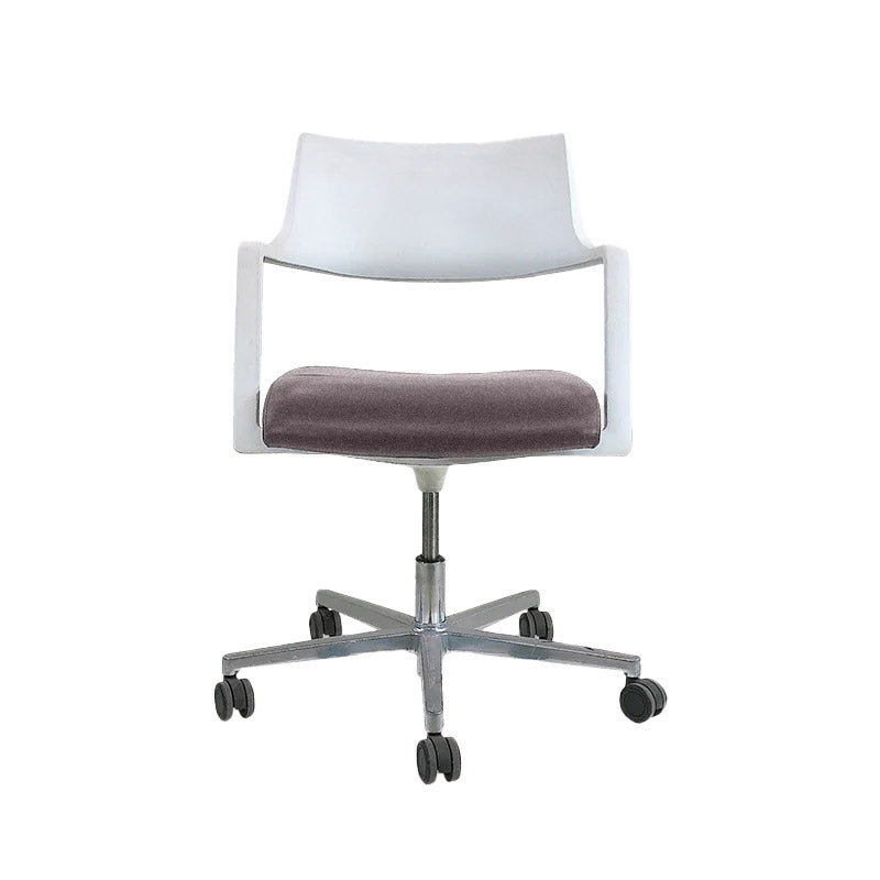 Brunner: Tempuro 6353/A Swivel Chair in Grey Fabric - Refurbished
