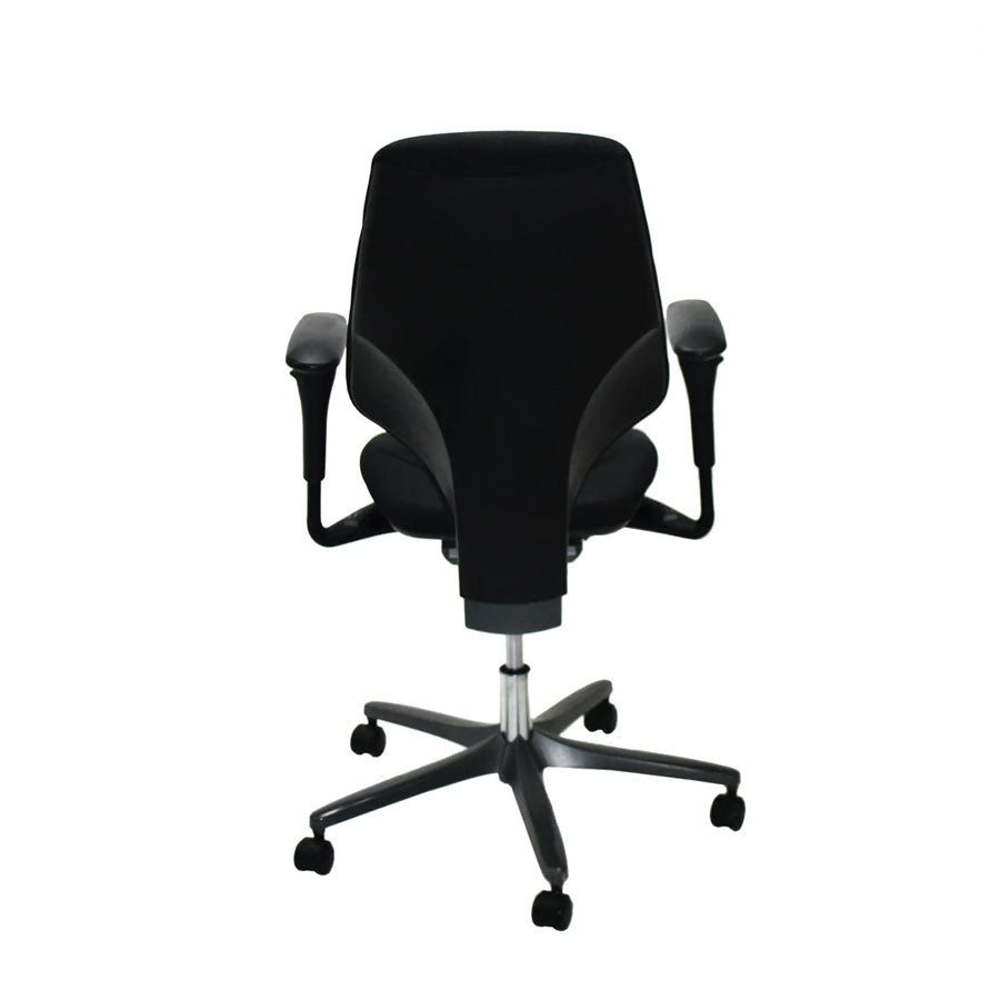 Giroflex: G64 Task Chair in Black Fabric - Refurbished
