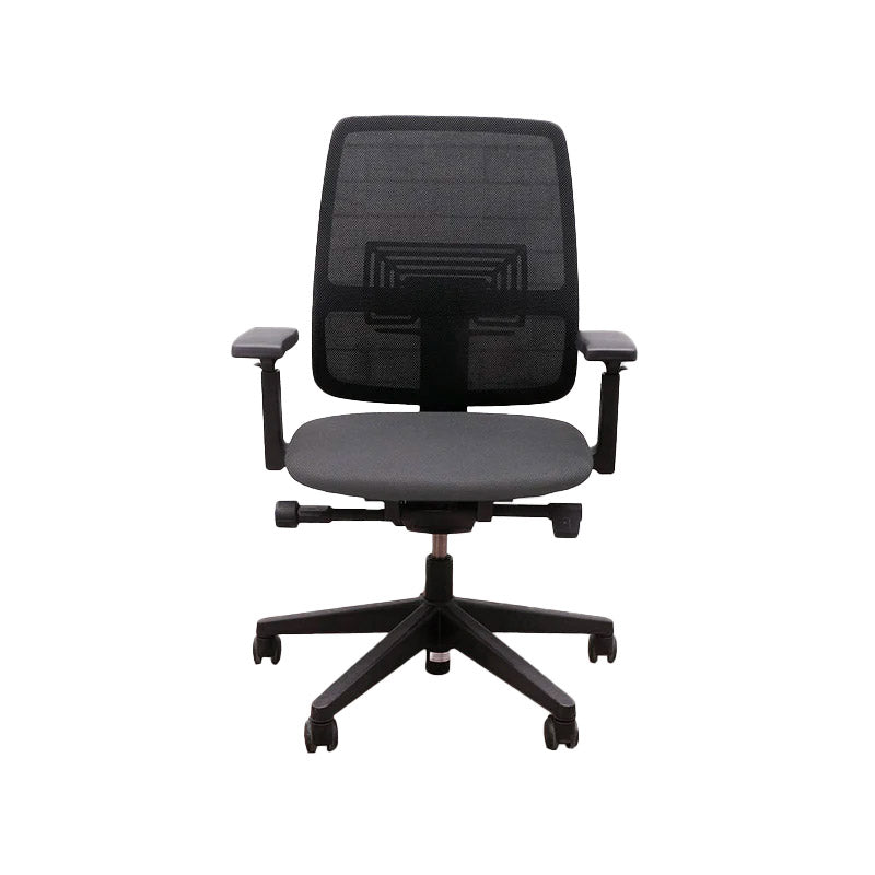 Haworth: Lively Task Chair in Grey Fabric - Refurbished