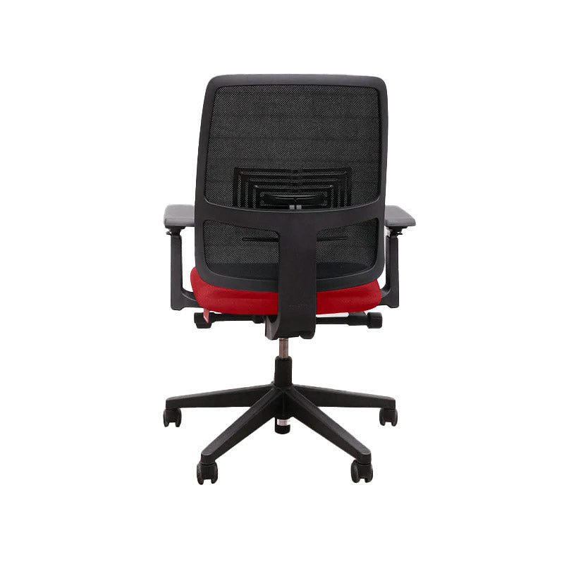Haworth: Lively Task Chair in Red Fabric - Refurbished