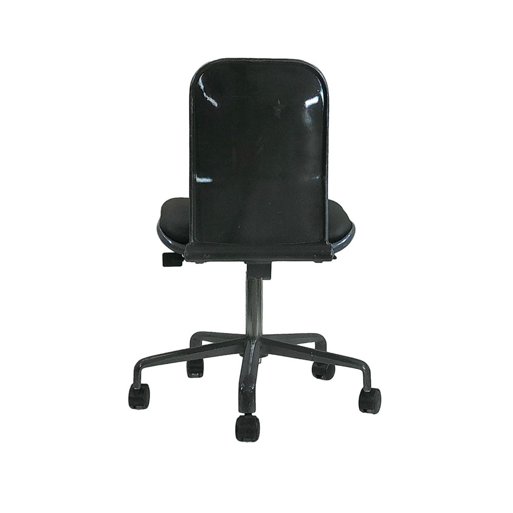 Hille: Supporto Task Chair - Refurbished - The Office Crowd