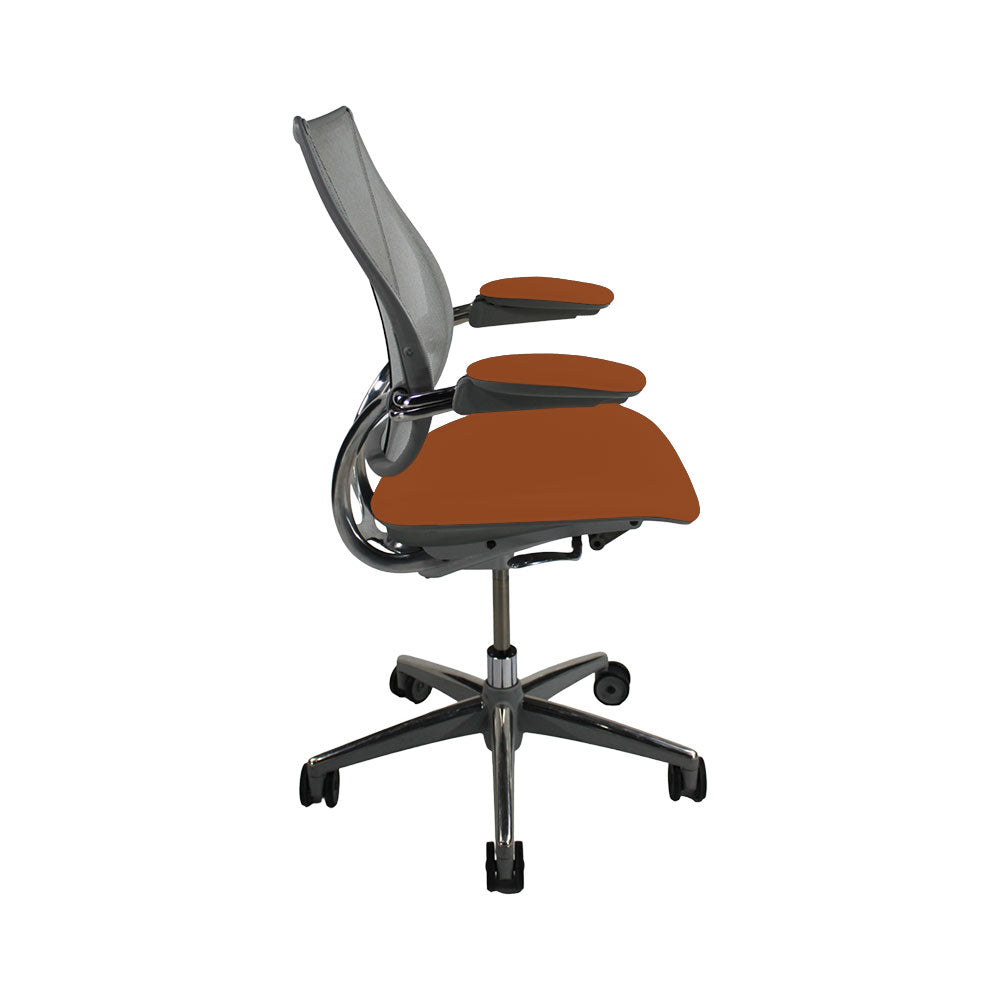 Humanscale: sedia operativa Liberty in pelle marrone chiaro - rinnovata