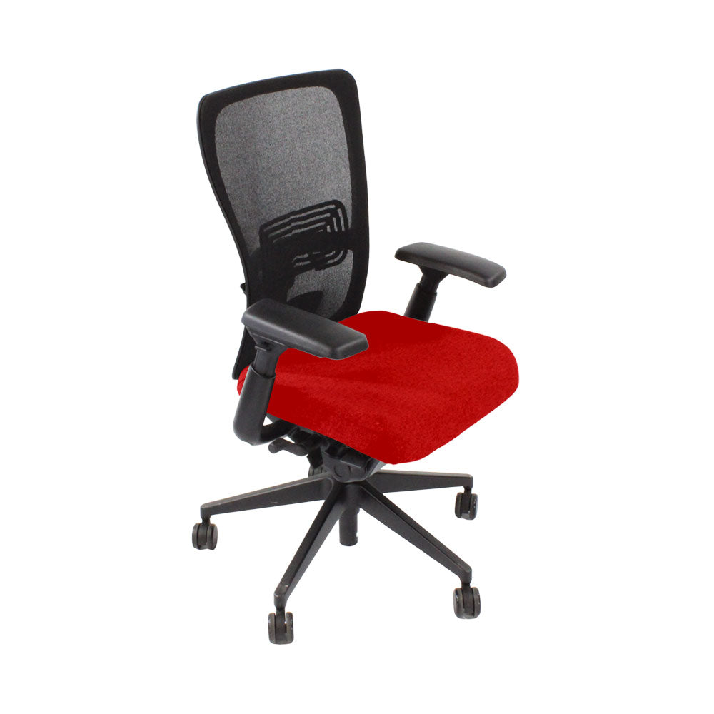 Haworth : Chaise de travail Zody Comforto 89 en tissu rouge/cadre noir - Remis à neuf
