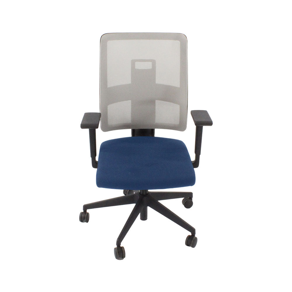 Viasit: Toleo Mesh Back Task Chair In Blue Fabric - Refurbished