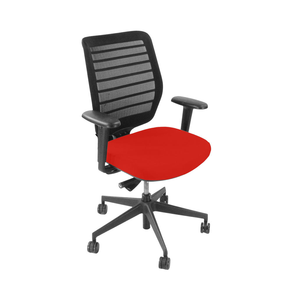 Senator: Fuse Operator Chair in Red Fabric - Refurbished