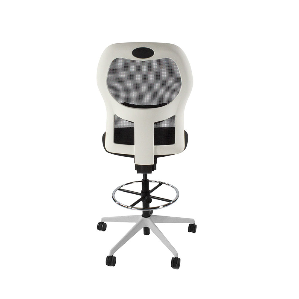 Ahrend: 160 Type Draughtsman Chair Without Arms in Black Fabric - White Base - Refurbished