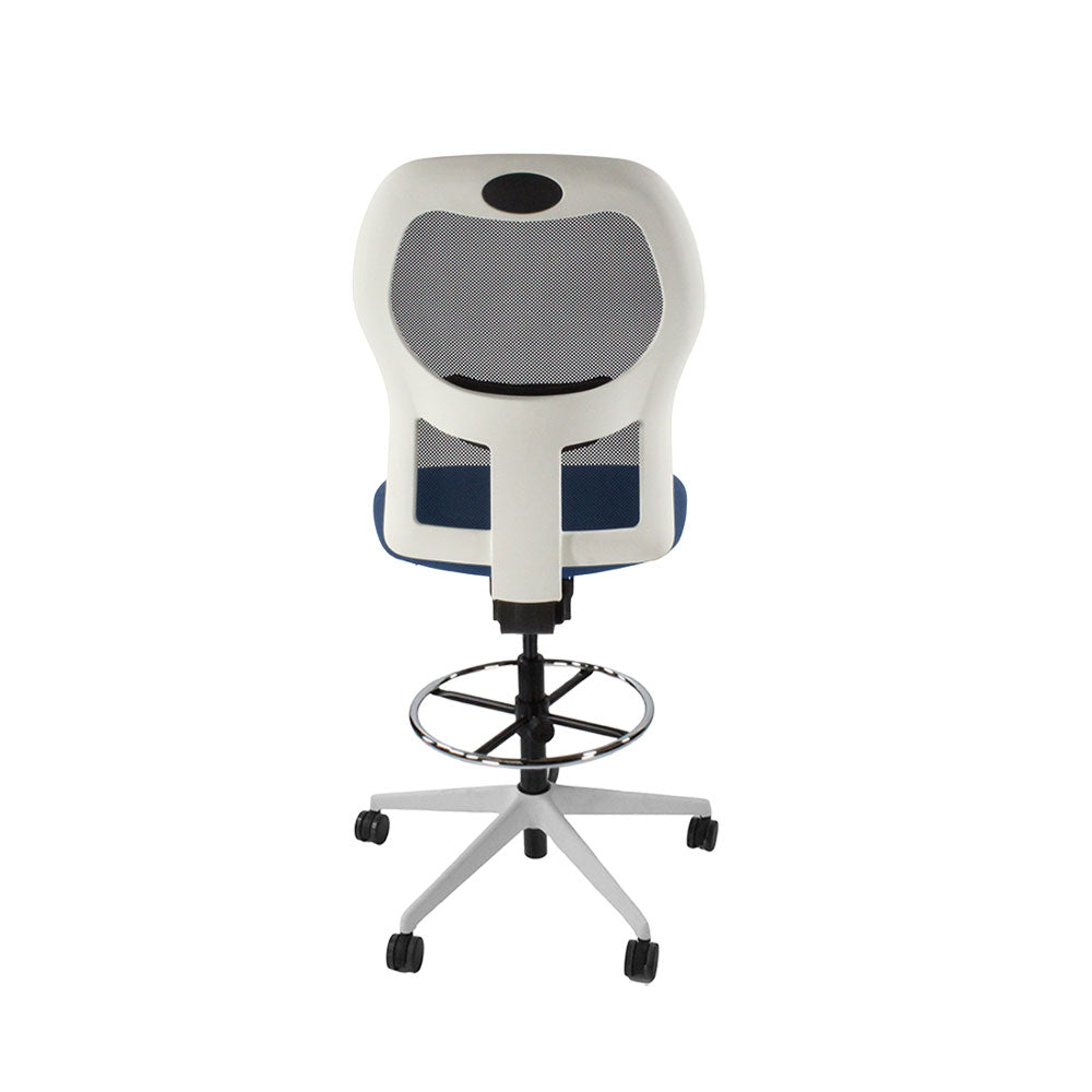Ahrend: 160 Type Draughtsman Chair Without Arms in Blue Fabric - White Base - Refurbished