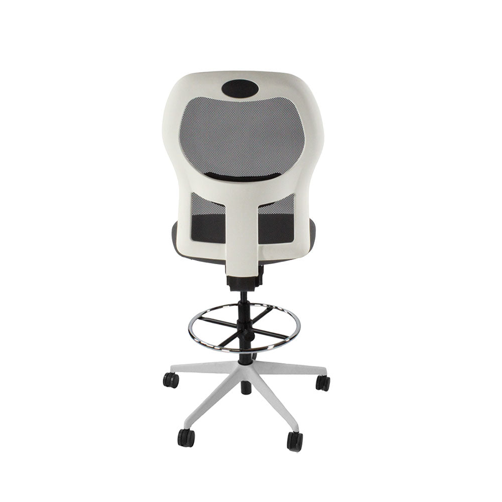 Ahrend: 160 Type Draftsman Chair ohne Armlehnen aus grauem Stoff – weiße Basis – generalüberholt
