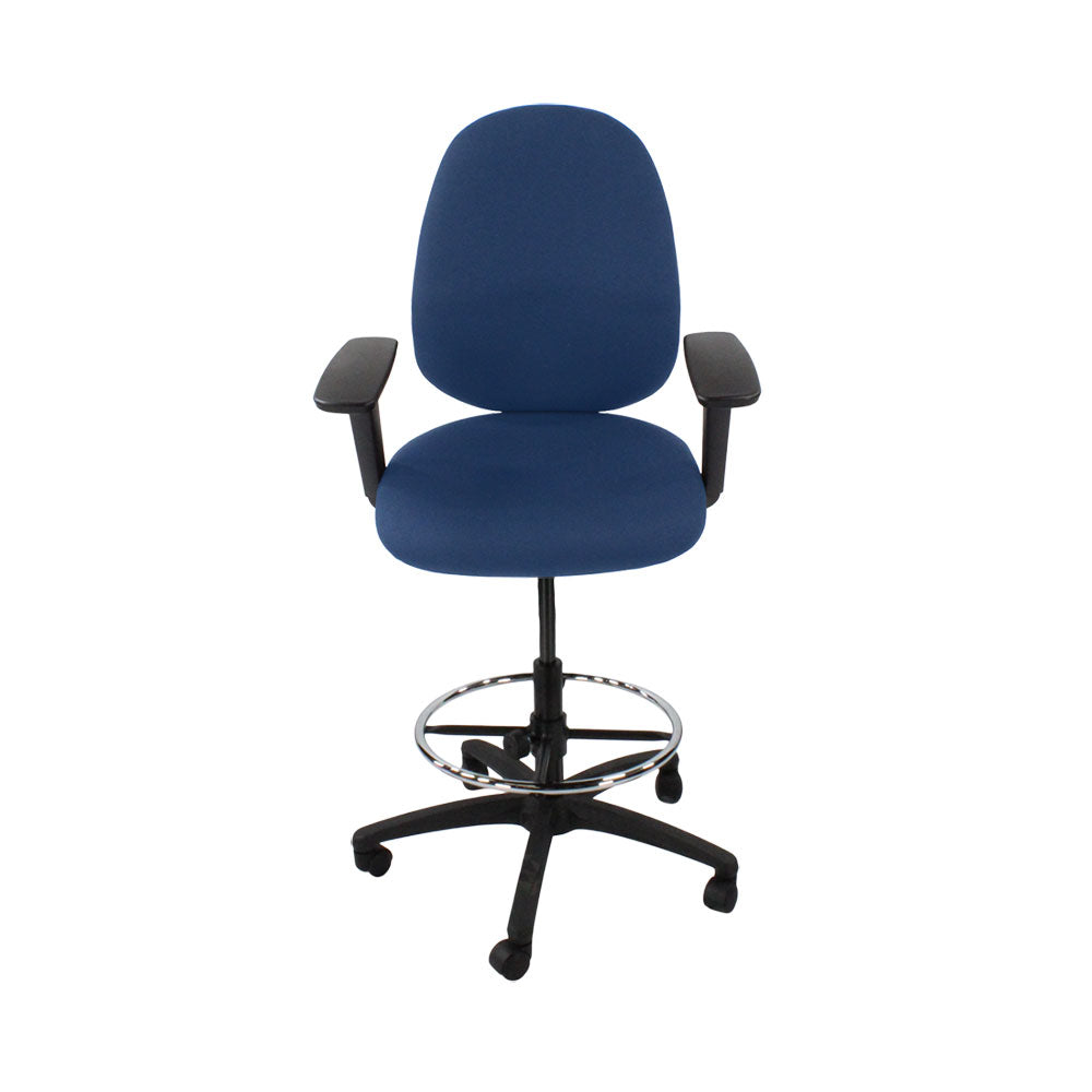 Inhaltsverzeichnis: Scoop High Draftsman Chair aus blauem Stoff – generalüberholt
