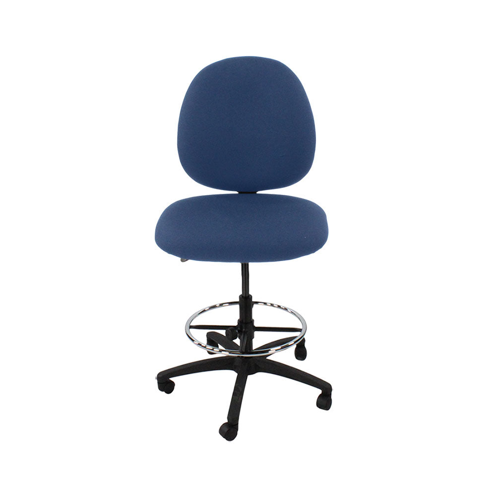 TOC: Scoop Draftsman-stoel zonder armen in blauwe stof - Gerenoveerd