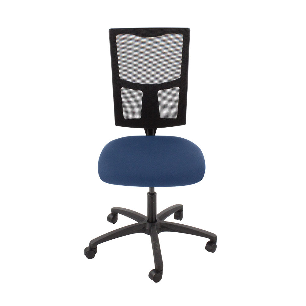 TOC: Ergo 2 bureaustoel zonder armen in blauwe stof - gerenoveerd