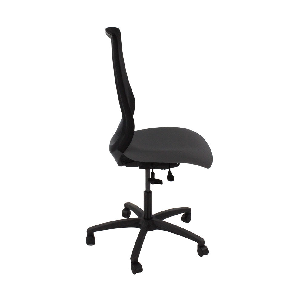 The Office Crowd: Scudo Task Chair with Grey Fabric Seat Without Arms - Refurbished