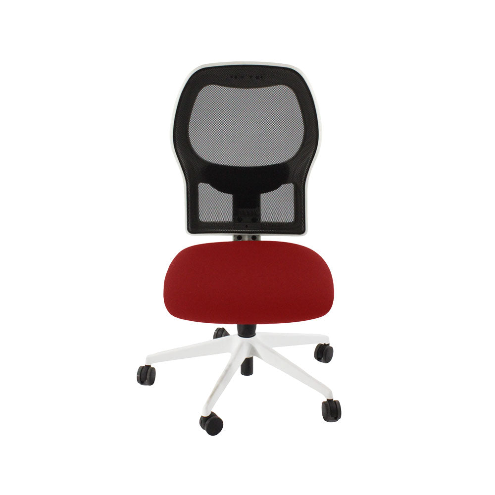 Ahrend : Chaise de travail de type 160 en tissu rouge/cadre blanc sans accoudoirs - Remis à neuf