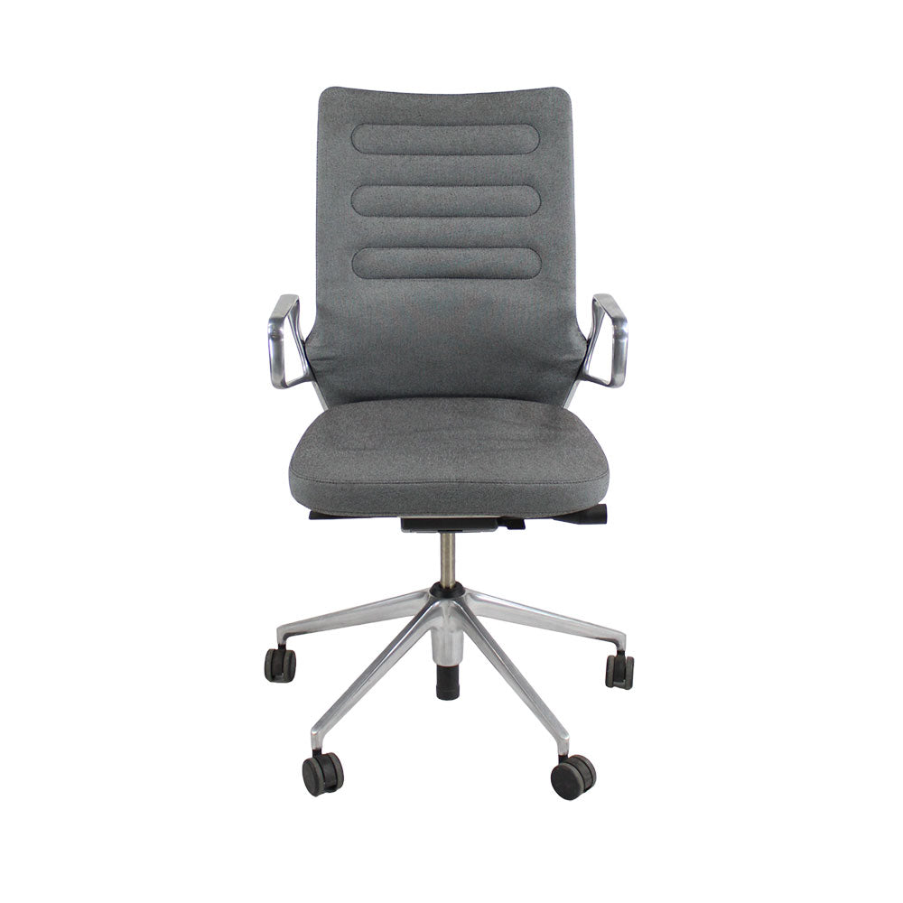 Vitra: AC4 Meeting Chair in Grey Fabric - Refurbished