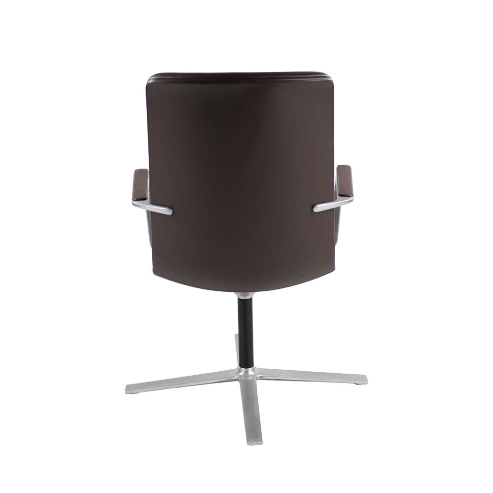 Orangebox: Calder Meeting Chair mit 4-Sterne-Untergestell aus braunem Leder – generalüberholt