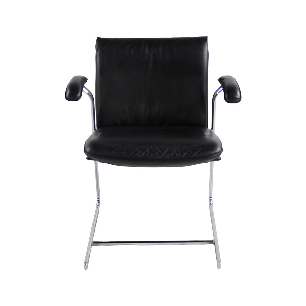 Boss Design: sedia da riunione a sbalzo con schienale basso Delphi - Ristrutturata