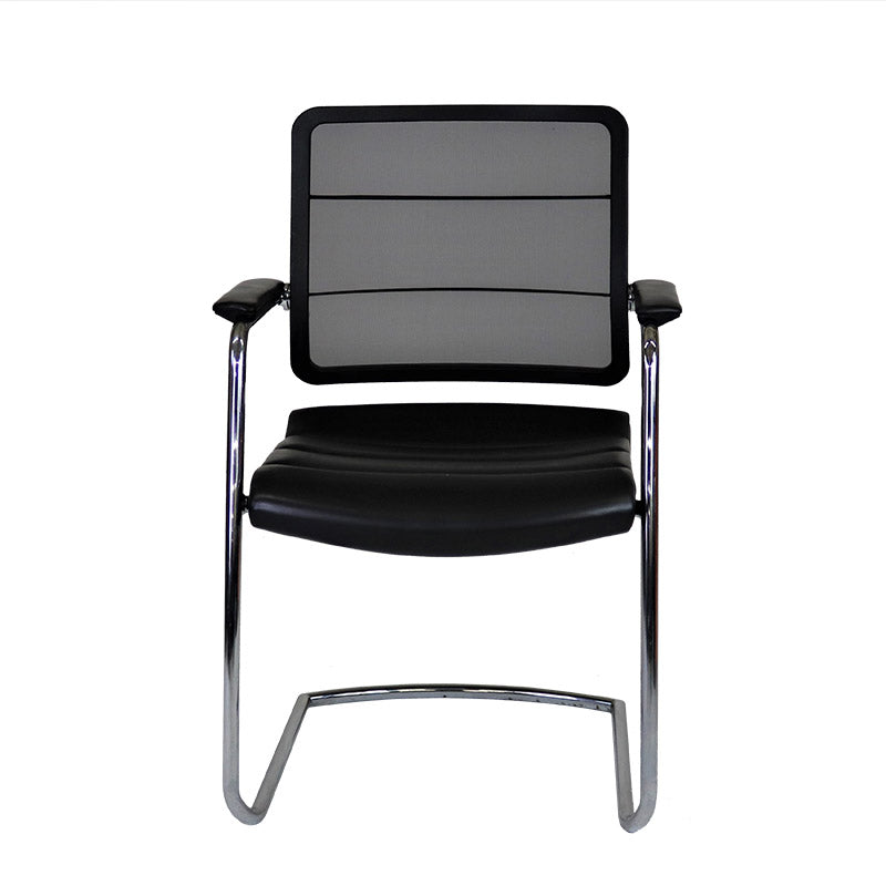 Interstuhl: AirPad Visitor Chair - Refurbished