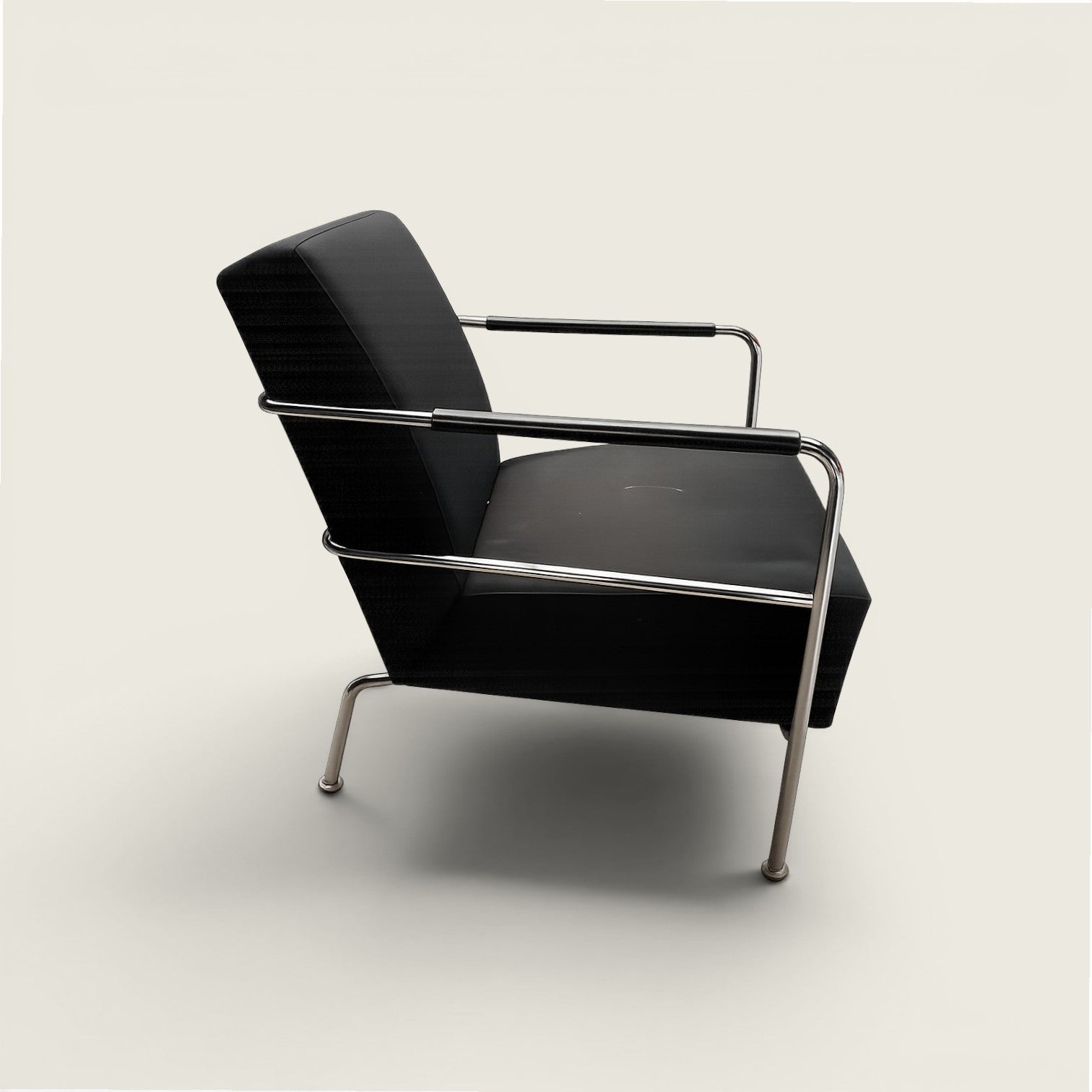 Lammhults: Loungesessel in Schwarz – generalüberholt