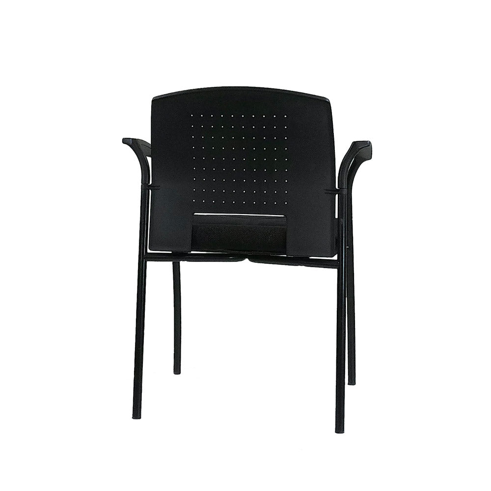 Martin Stoll: Silla de reuniones negra - Reacondicionado