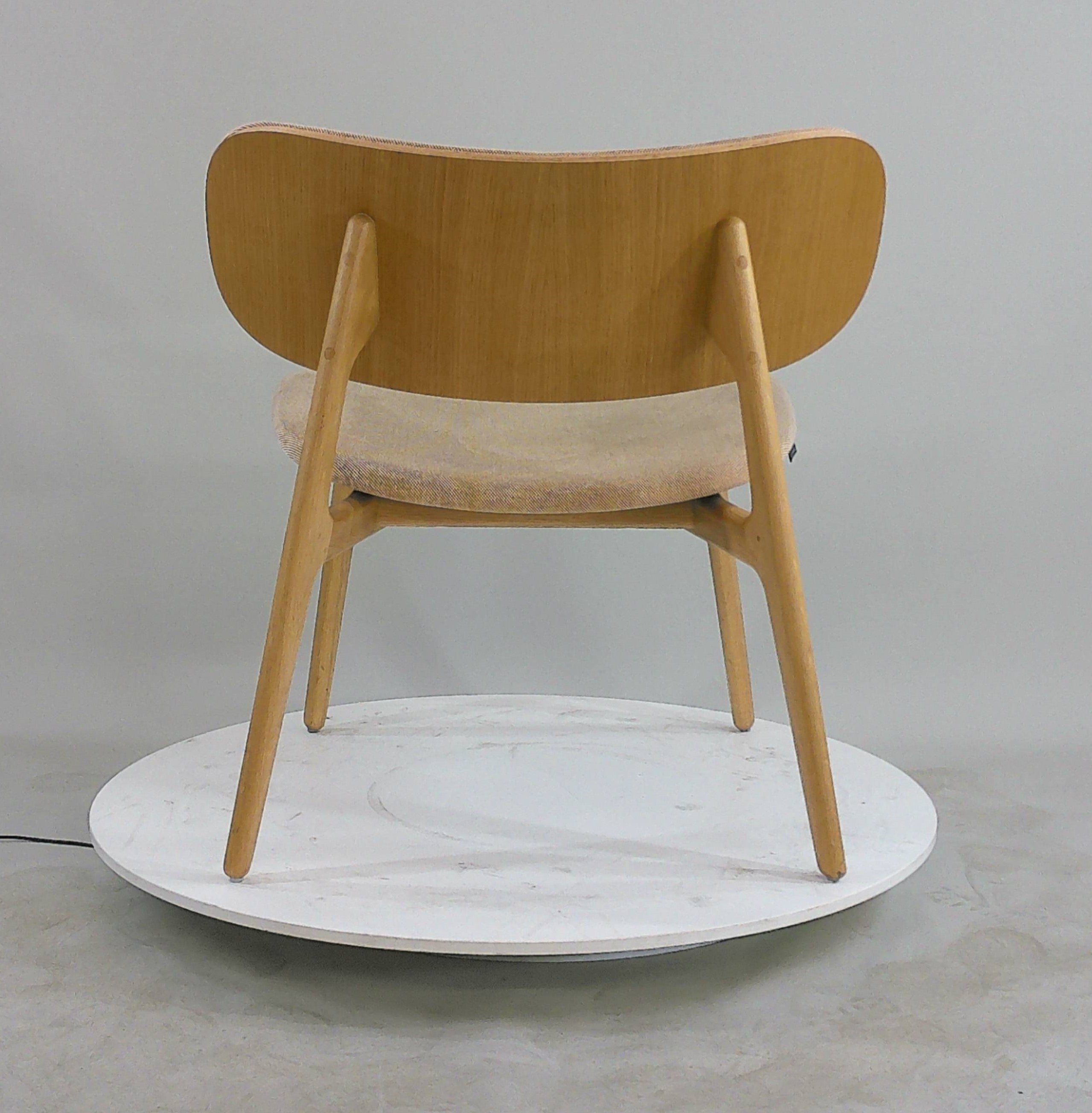 Modus: PLC012 Lounge Chair - Refurbished