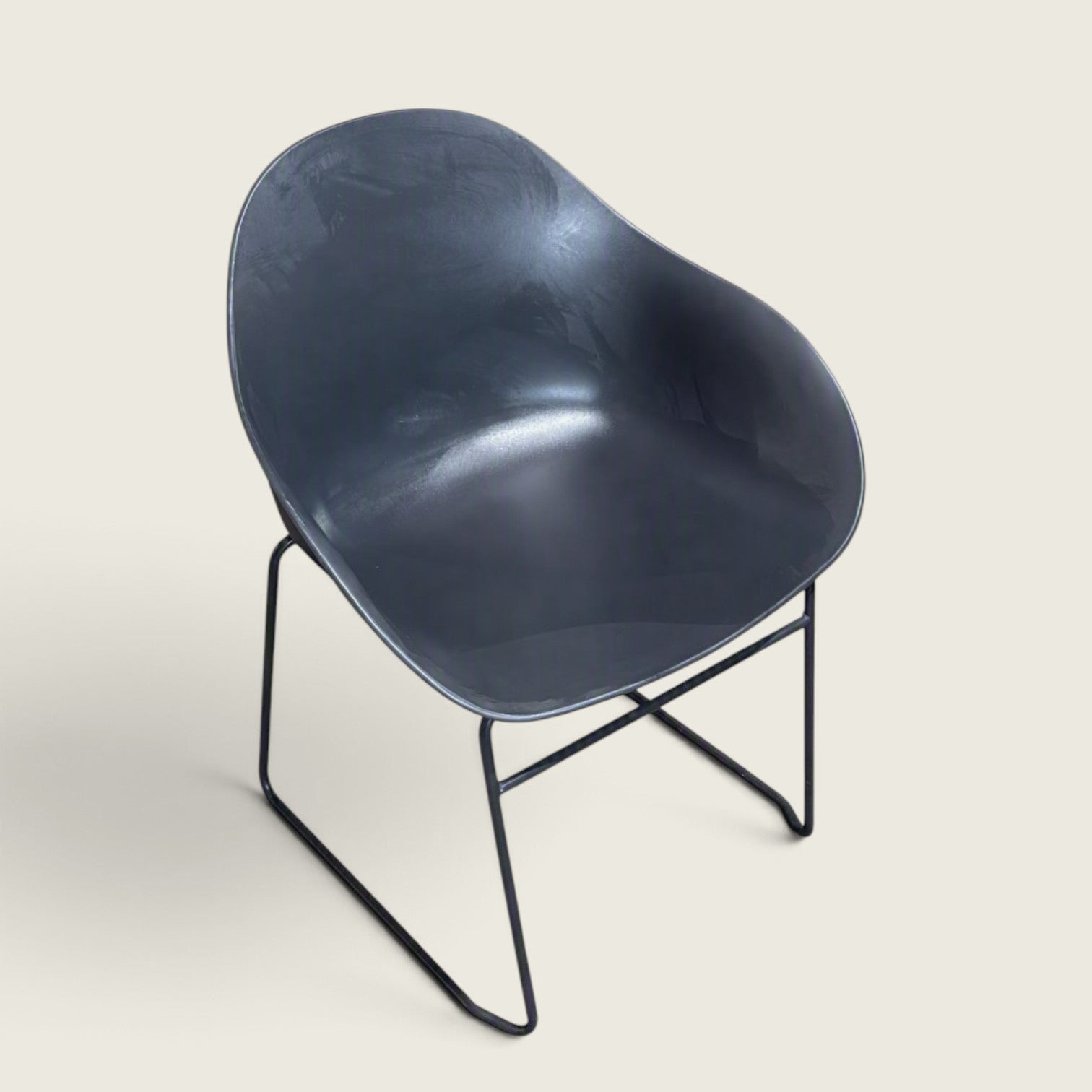<tc>Naughtone</tc>: Silla de conferencia - Reacondicionada