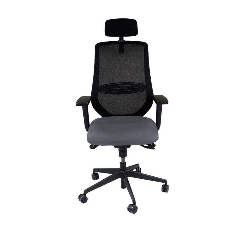 The Office Crowd: Silla operativa Scudo con asiento de tela gris y reposacabezas - Reacondicionada