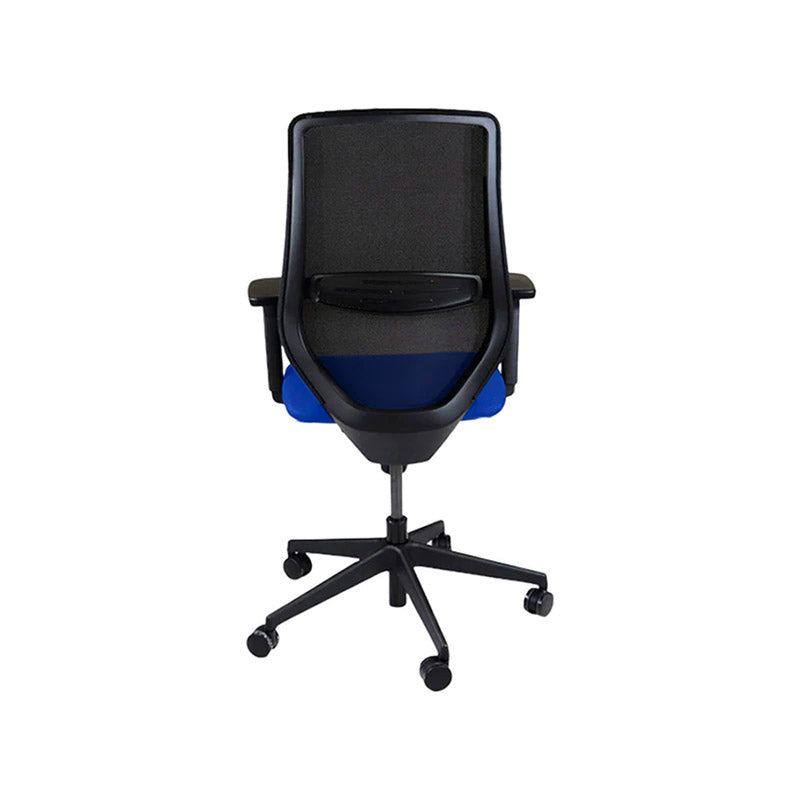 The Office Crowd: Scudo Task Chair with Blue Fabric Seat without Headrest - Refurbished
