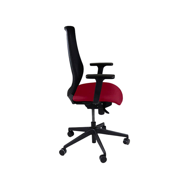The Office Crowd: Silla operativa Scudo con asiento de cuero color burdeos sin reposacabezas - Reacondicionada