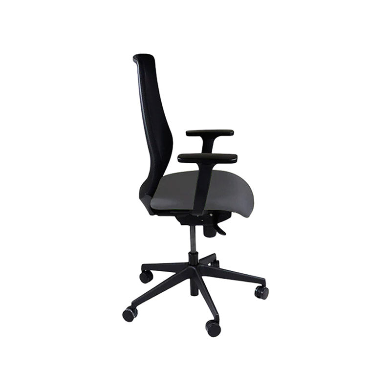 The Office Crowd: Scudo bureaustoel met grijze stoffen zitting zonder hoofdsteun - Gerenoveerd