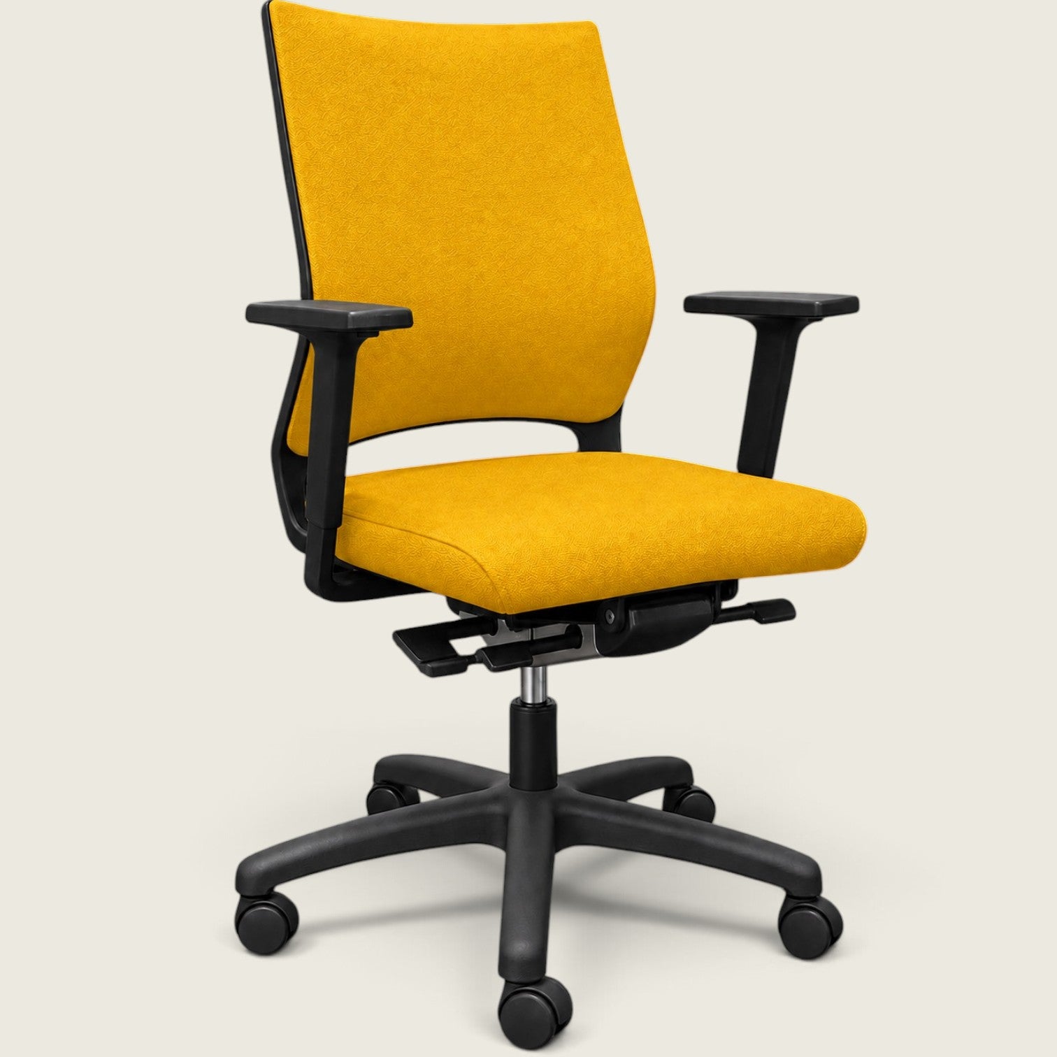 <tc>Sedus</tc>: <tc>Quarterback</tc> Bureaustoel met gele stoffen bekleding en gele stoffen rugleuning - gerenoveerd