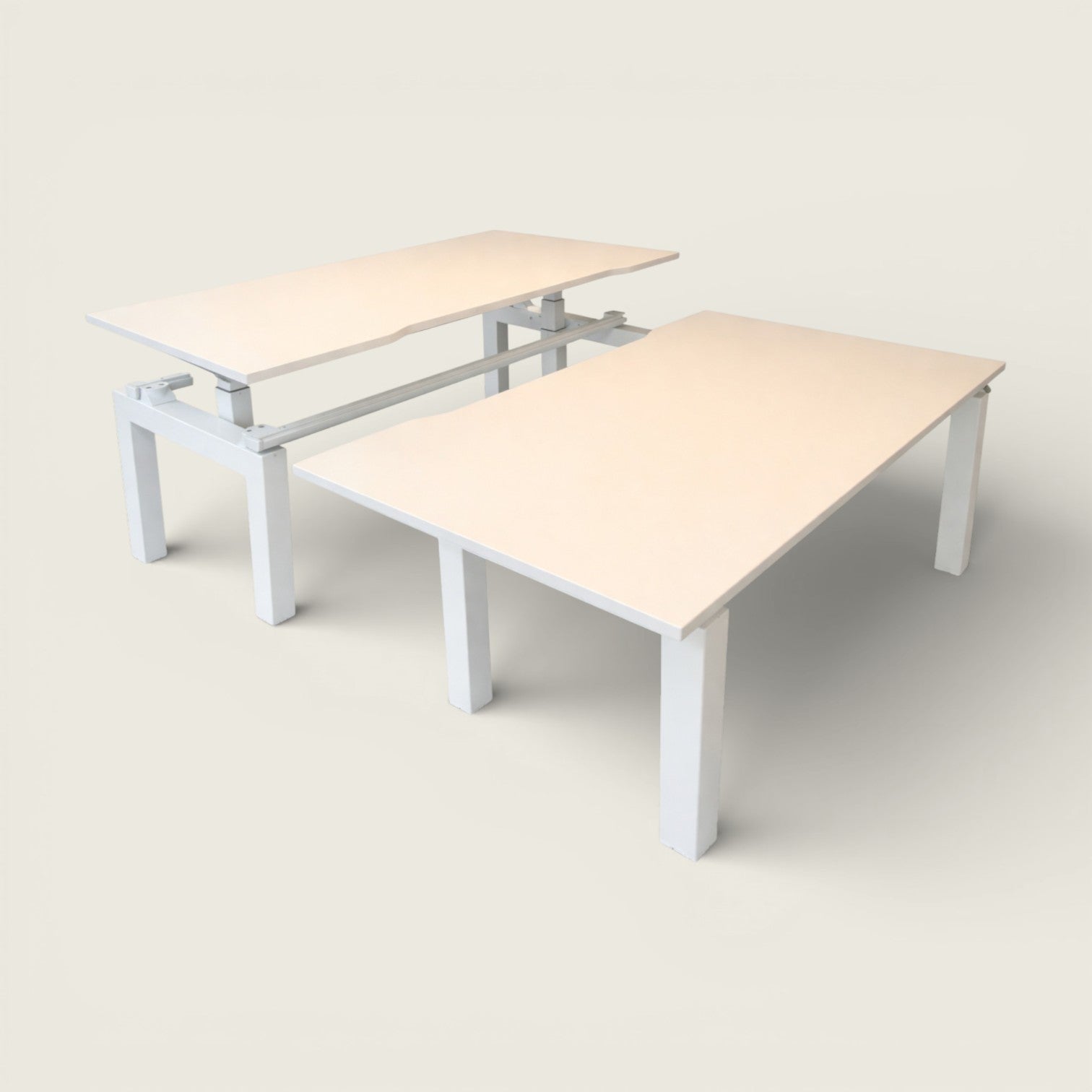 Silla Saxen Don't Task de tela amarilla - Reacondicionada