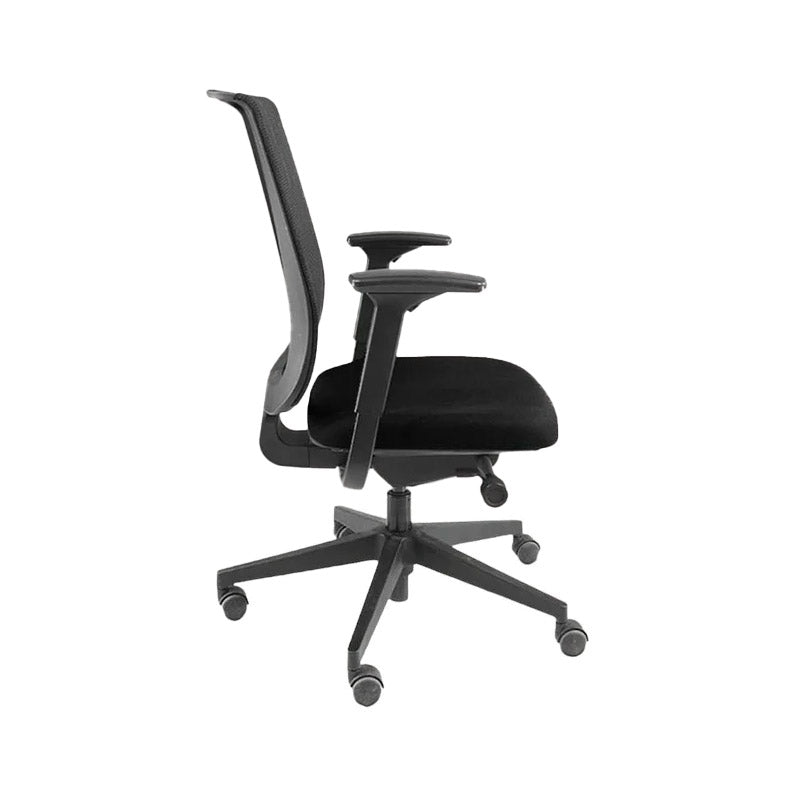 Steelcase: Reply Office Chair with Mesh Back in Black Fabric - Refurbished
