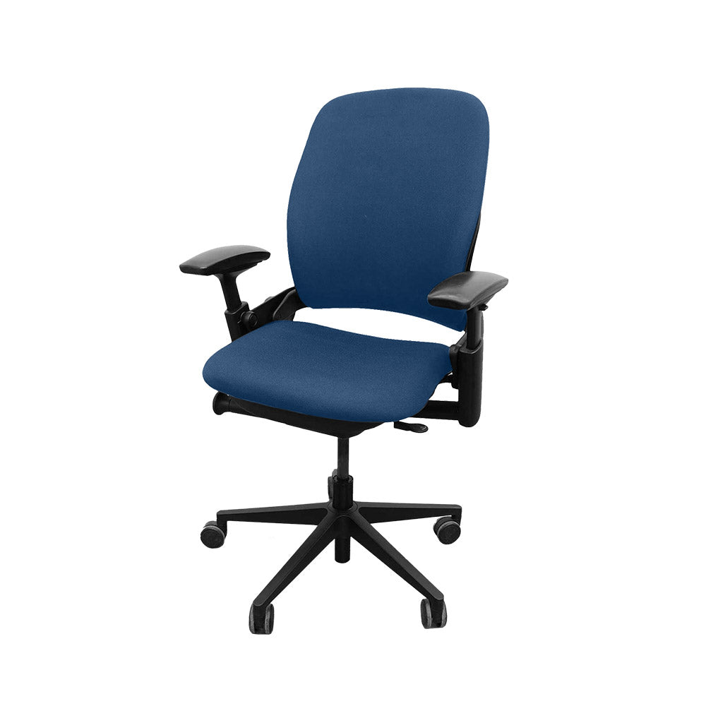 Steelcase : Chaise de bureau Leap V2 avec bras réglable en hauteur uniquement - Tissu bleu - Remis à neuf