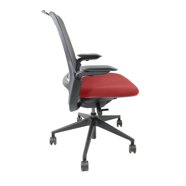 Steelcase: Series 1 Ergonomic Office Chair in Red Fabric - Refurbished