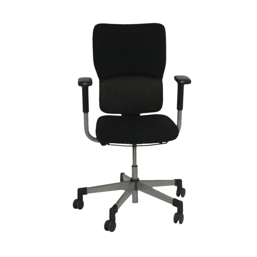 Steelcase: Lets B - Hi-Back Task Chair in Black Fabric - Refurbished