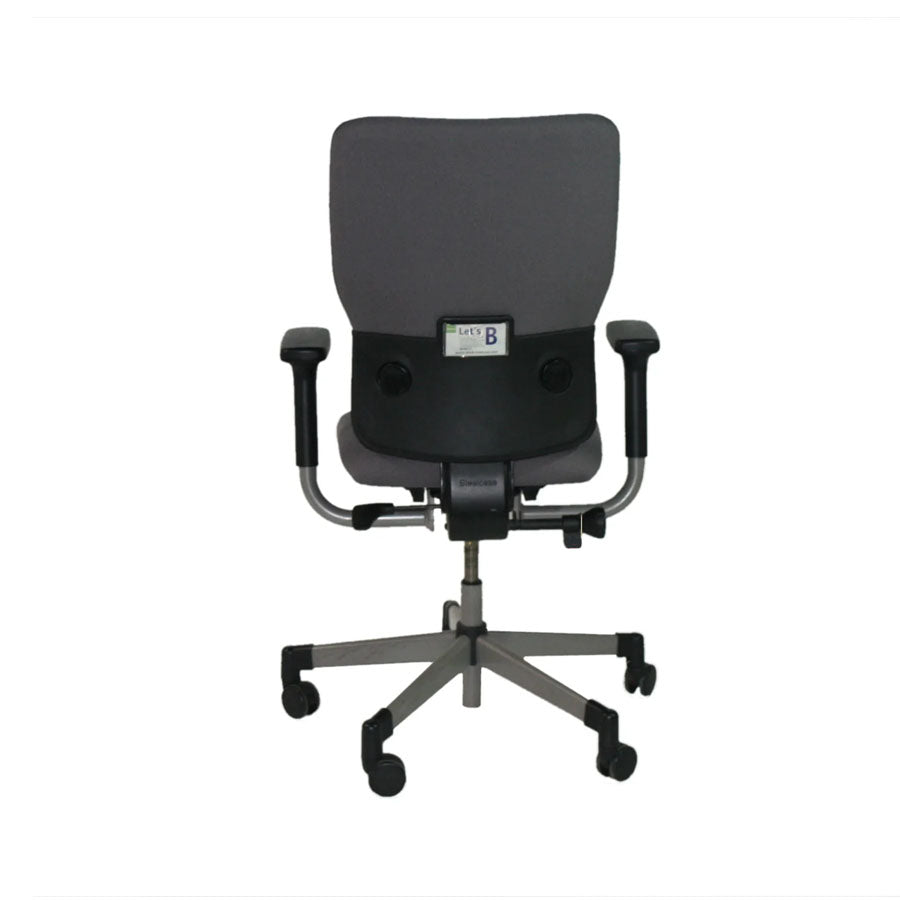 Steelcase: Lets B - Hi-Back Task Chair in Grey Fabric - Refurbished