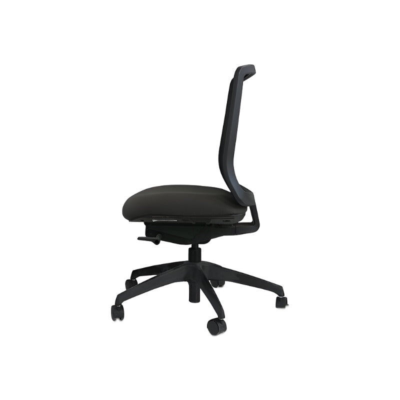 Steelcase: Reply Task Chair (Black Frame) Without Arms - Refurbished