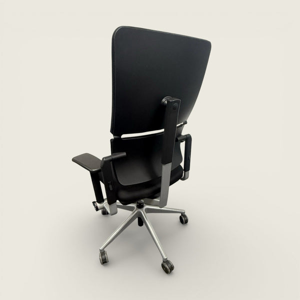 Please Task Chair Steelcase: Please V2 Task Chair - Refurbished