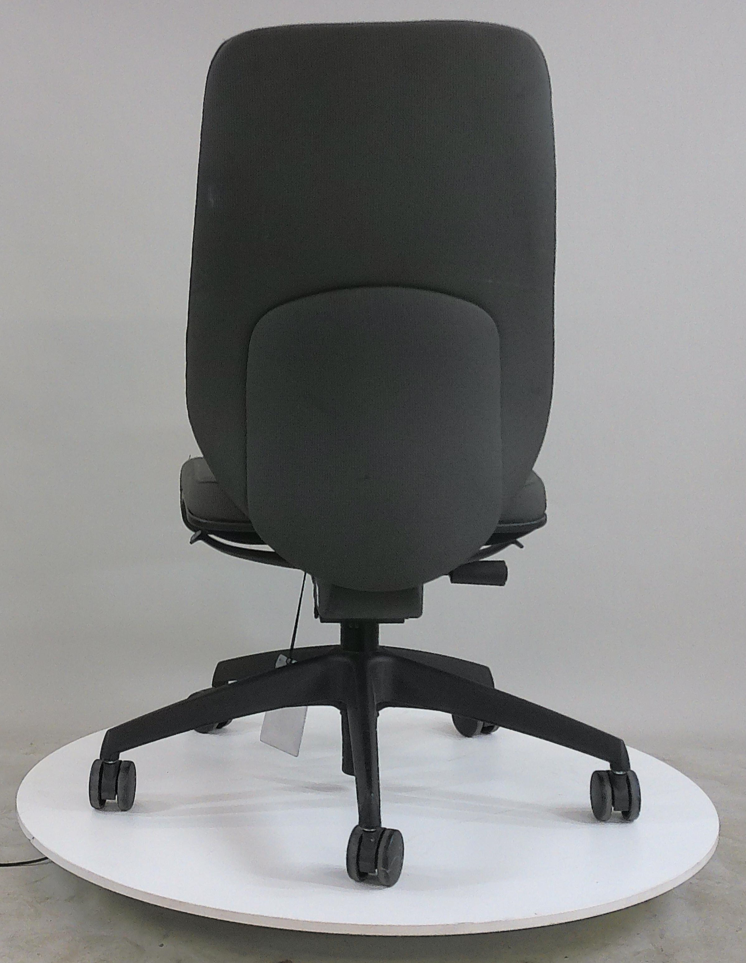 Boss Design: Key Task-stoel - Gerenoveerd
