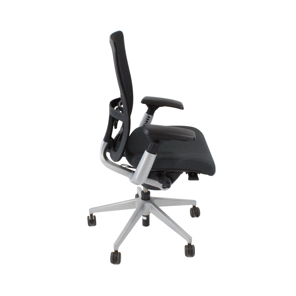 Haworth: Zody Comforto 89 bureaustoel in zwarte stof/grijs frame - gerenoveerd