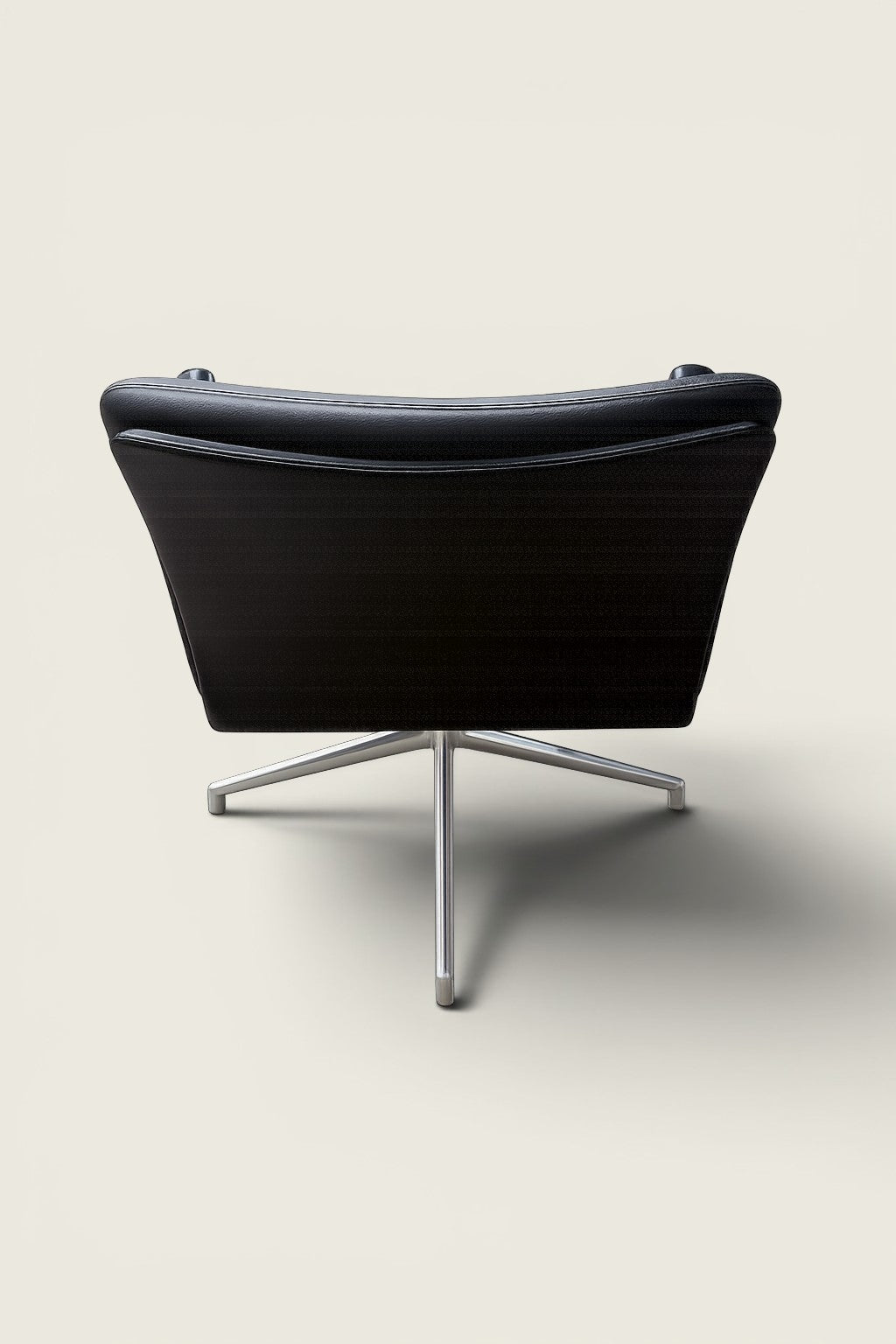 Boss Design: Tokoyo Meeting Chair in Black Leather - Refurbished