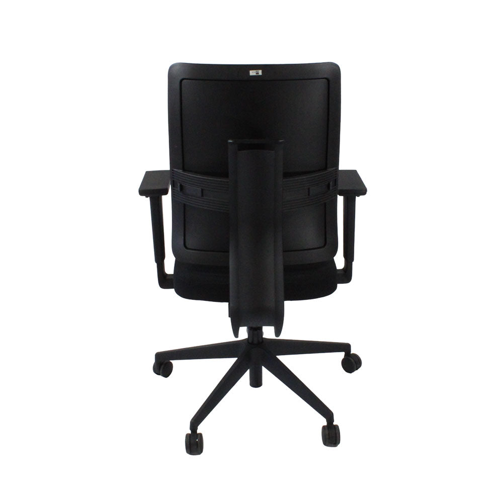 Viasit: Toleo Move gestoffeerde bureaustoel met rugleuning in zwarte stof - gerenoveerd