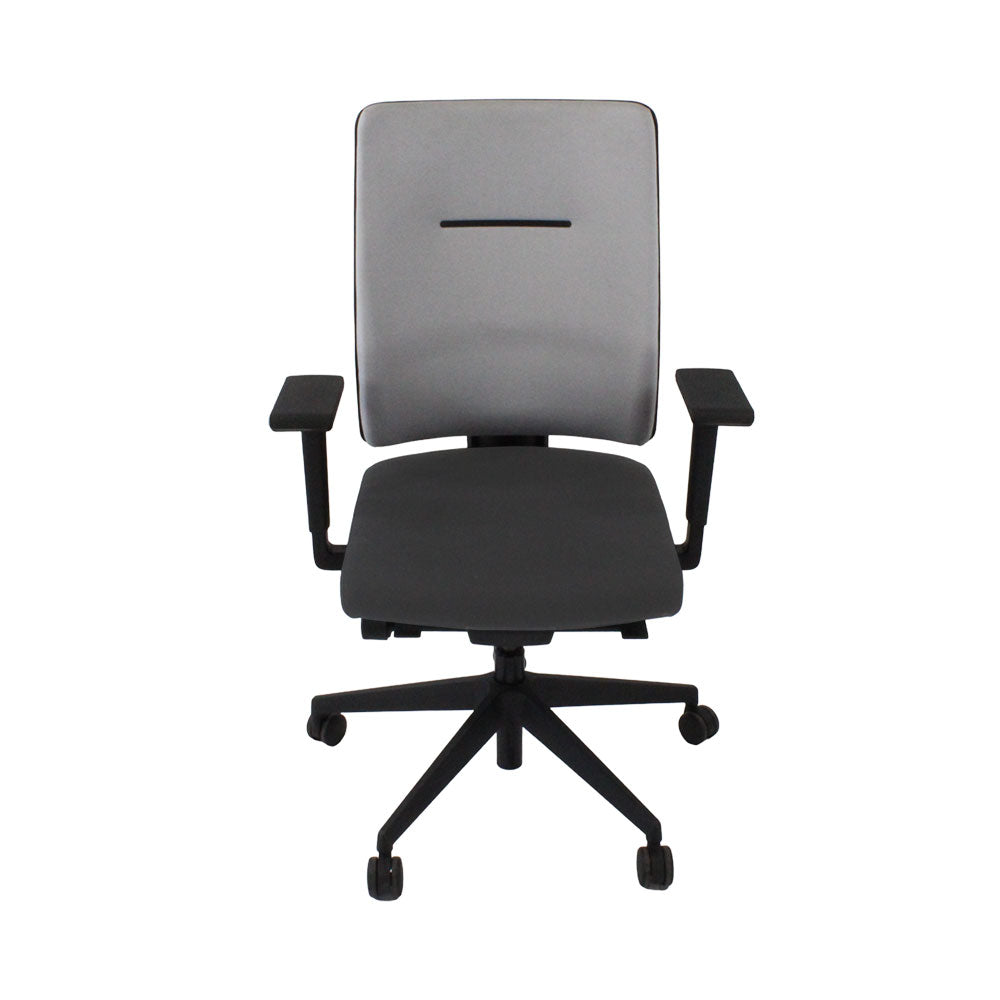 Viasit: Toleo Move gestoffeerde bureaustoel met rugleuning in grijze stof - gerenoveerd