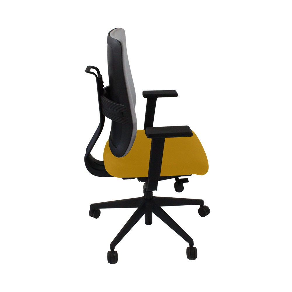 Viasit: Toleo Move gestoffeerde bureaustoel met rugleuning in gele stof - gerenoveerd